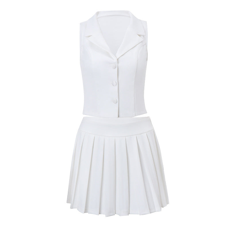 Sexy V-neck temperament vest, pure desire to slim fit pleated skirt set