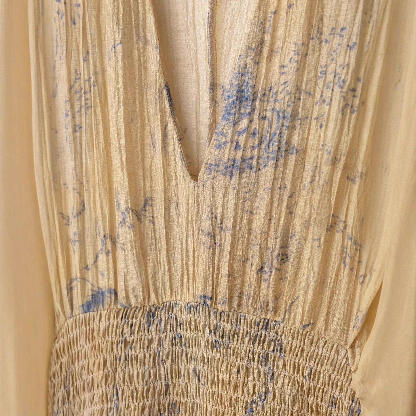 V-neck wide sleeved printed loose fit shirt for women